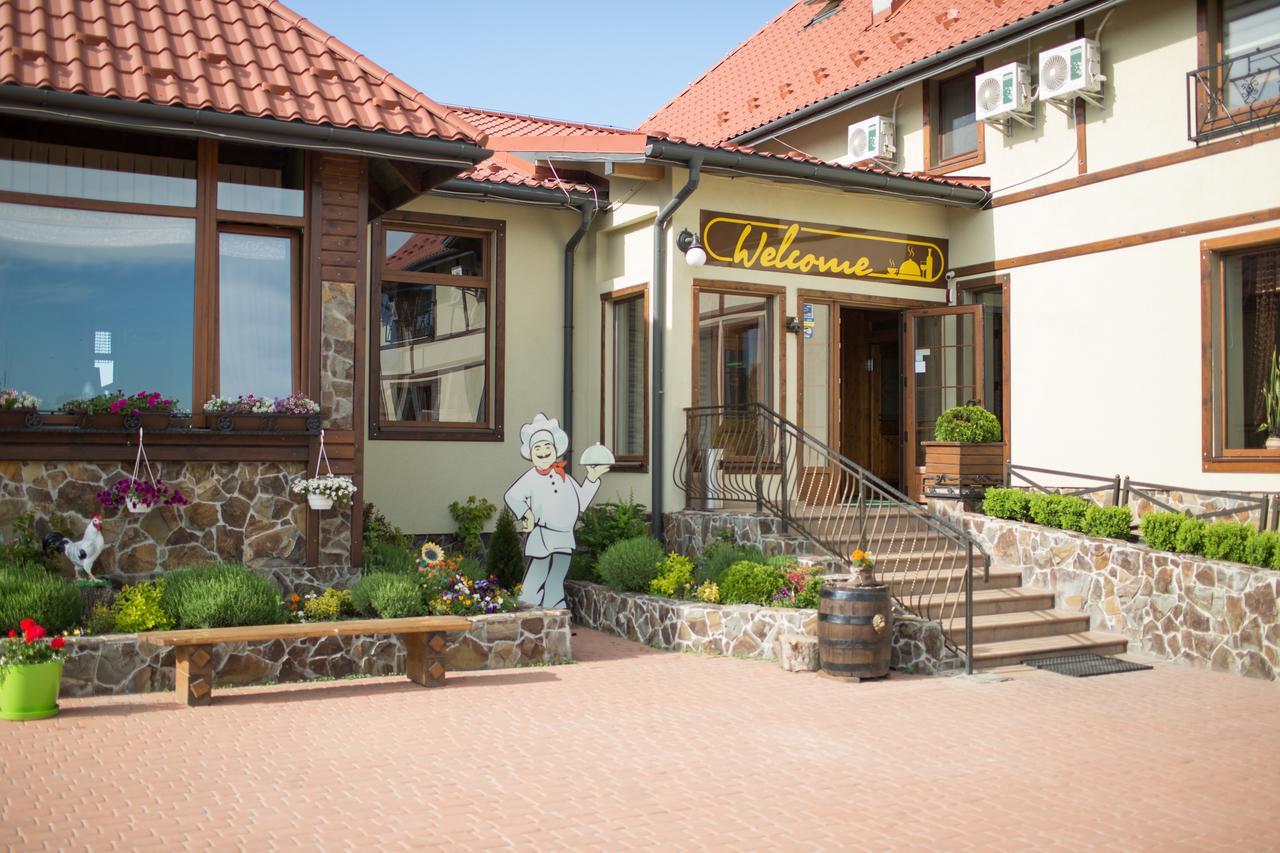 Hotel & Restaurant Complex Hap-Ok Brodki Extérieur photo